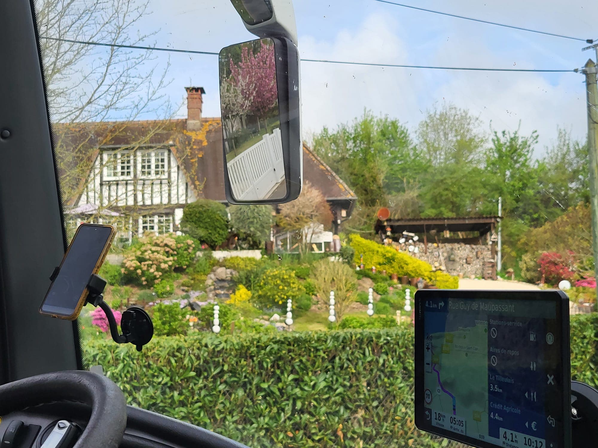 Autocar Paris Normandie — jardin