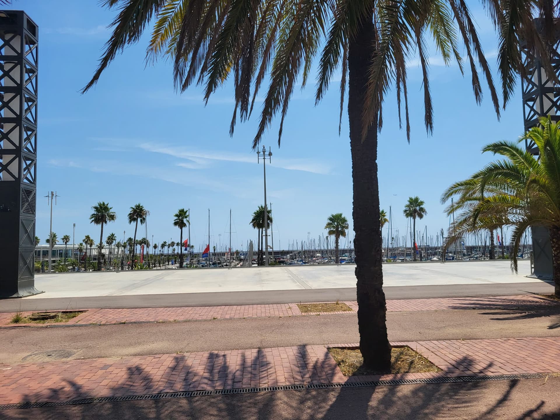 Port Vell de Barcelone et ses voiliers