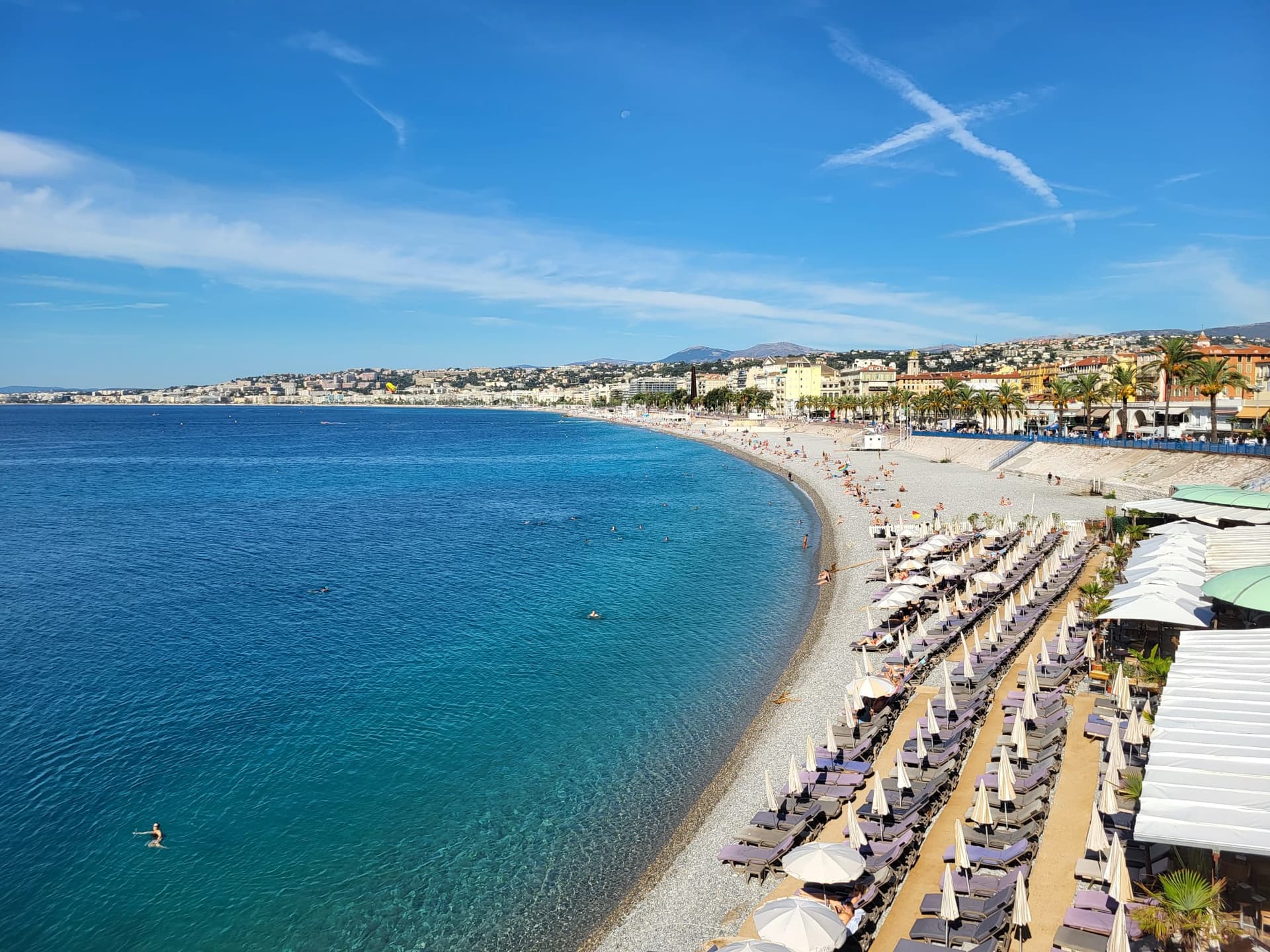 Plage de Nice — excursion Côte d'Azur en autocar