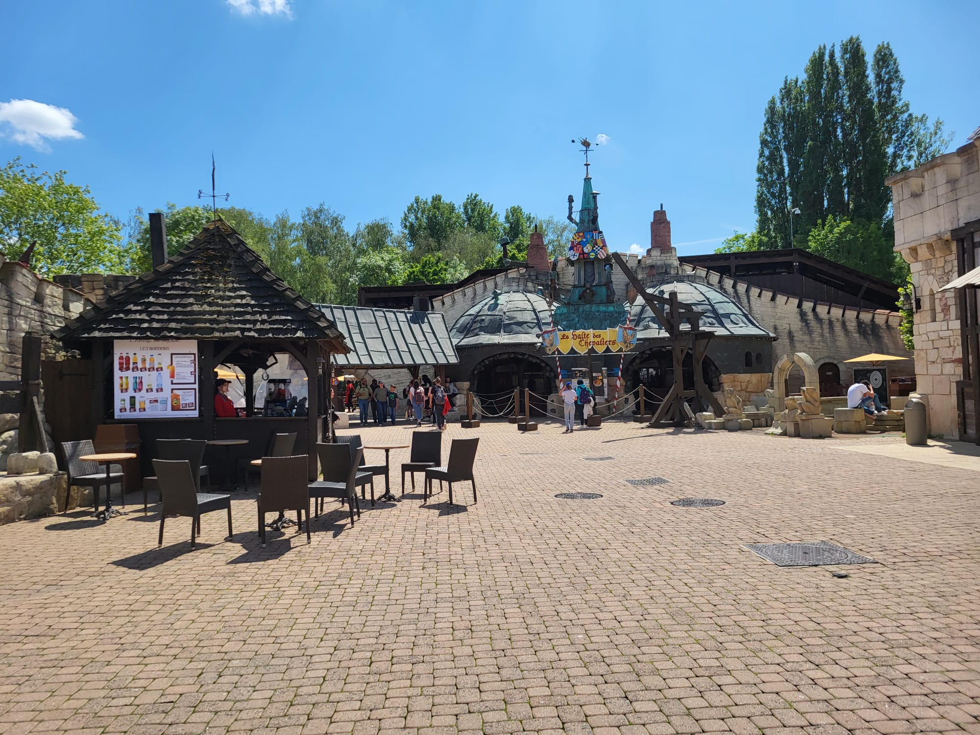 Halte des Chevaliers Parc Astérix - sortie scolaire en bus