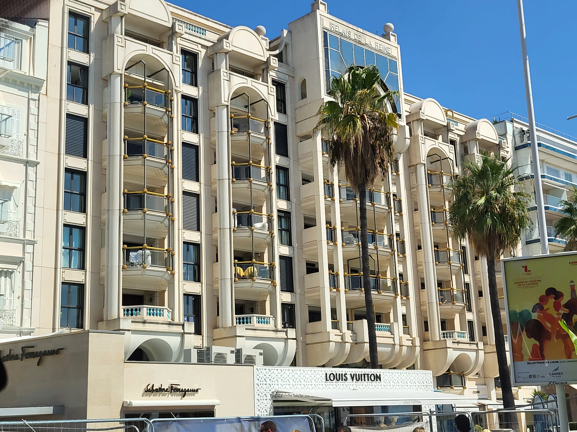 Cannes Croisette boutiques luxe - excursion Côte d'Azur