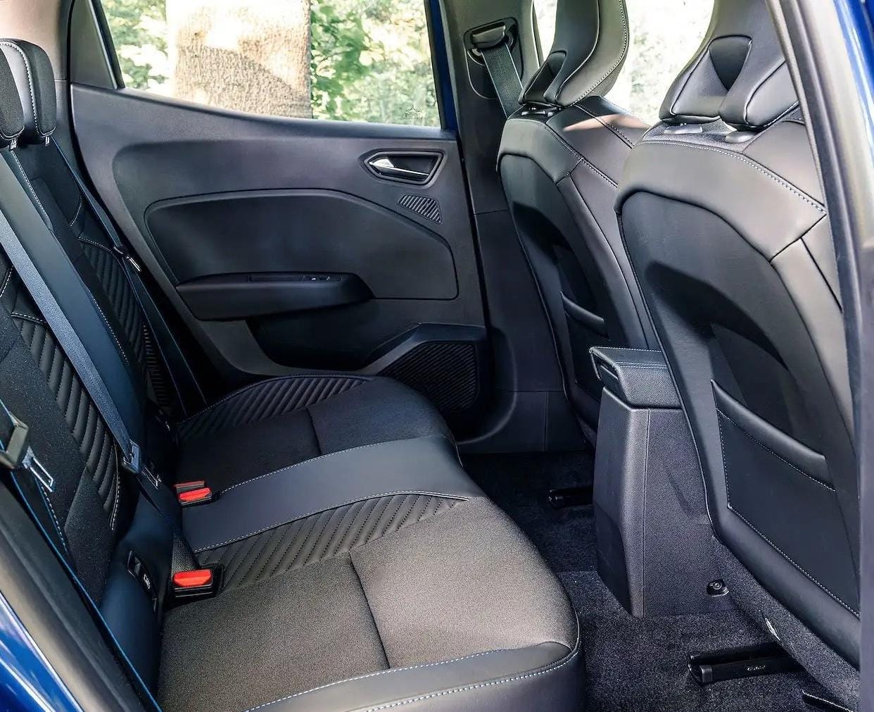 Intérieur Renault Clio — 5 places - 2